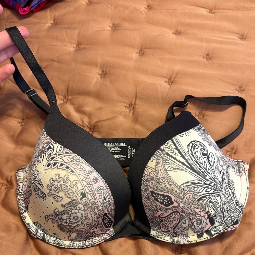 Victoria's Secret Black, Pink & Cream Paisley bio fit Demi Bra - Smooth Cups